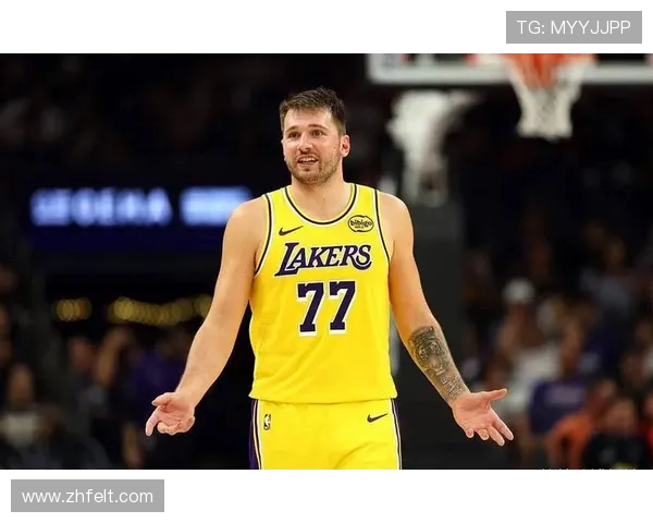 原创太阳狂胜狄龙33分2板2助攻东契奇赛后场内现身布朗尼紧跟其后